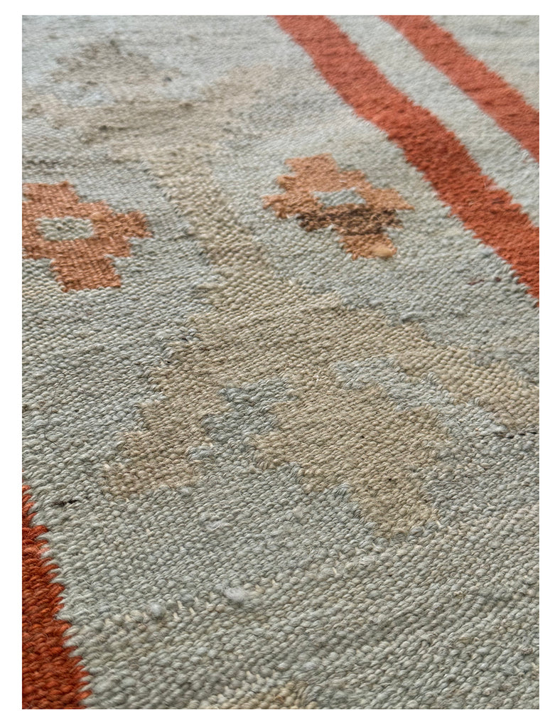 Scandinavian Kilim | 397cm x 230cm | Scandinavian Design | Emma Mellor