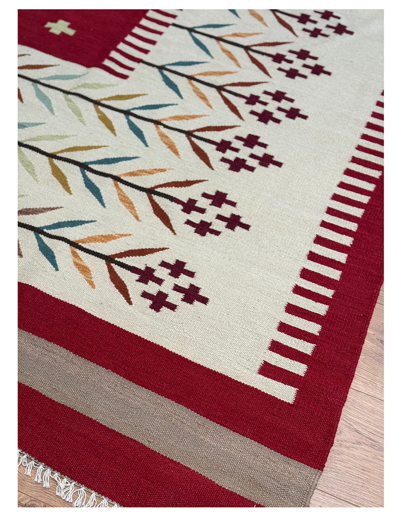 Scandinavian Kilim | 303cm x 245cm | Scandinavian Design | Emma Mellor