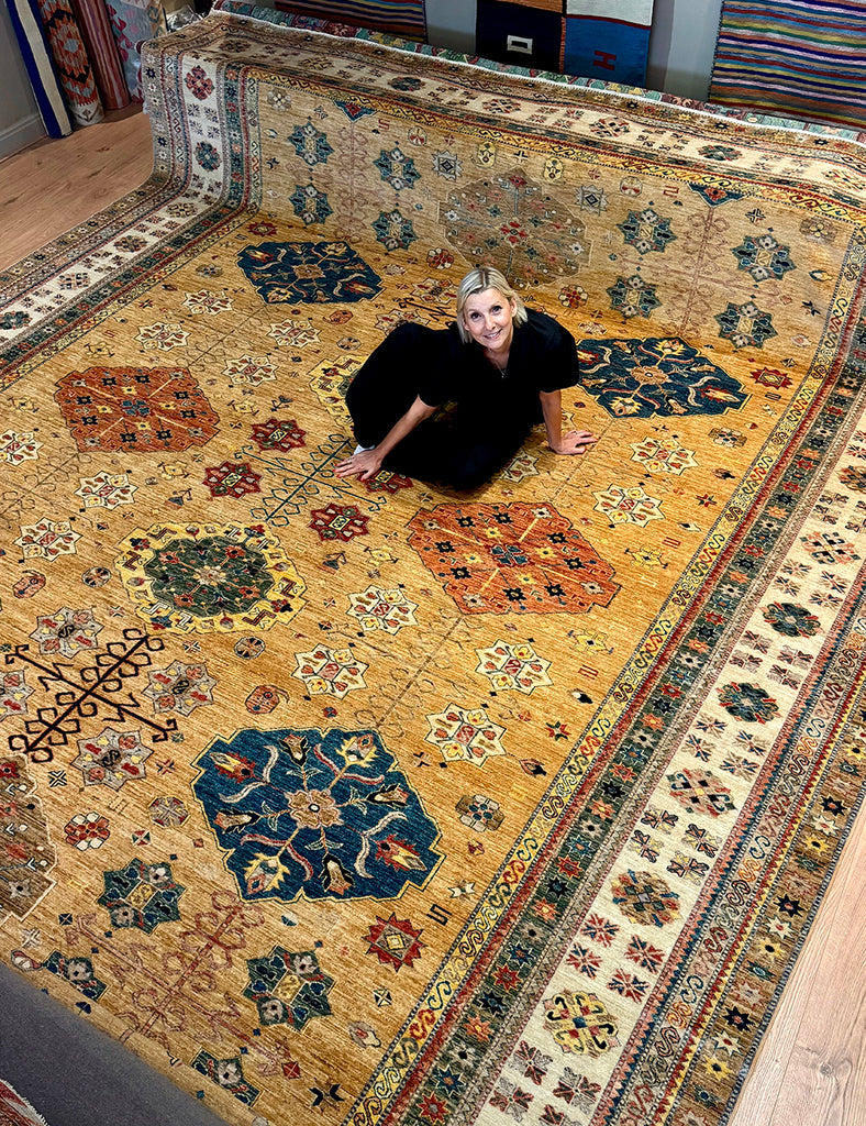 Gendje Rug 504cm x 404cm (16'6 x 13'3)