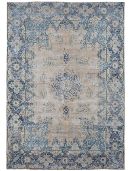 Vintage Persian Rug | 388cm x 291cm | Bayat Rugs | Emma Mellor Rugs