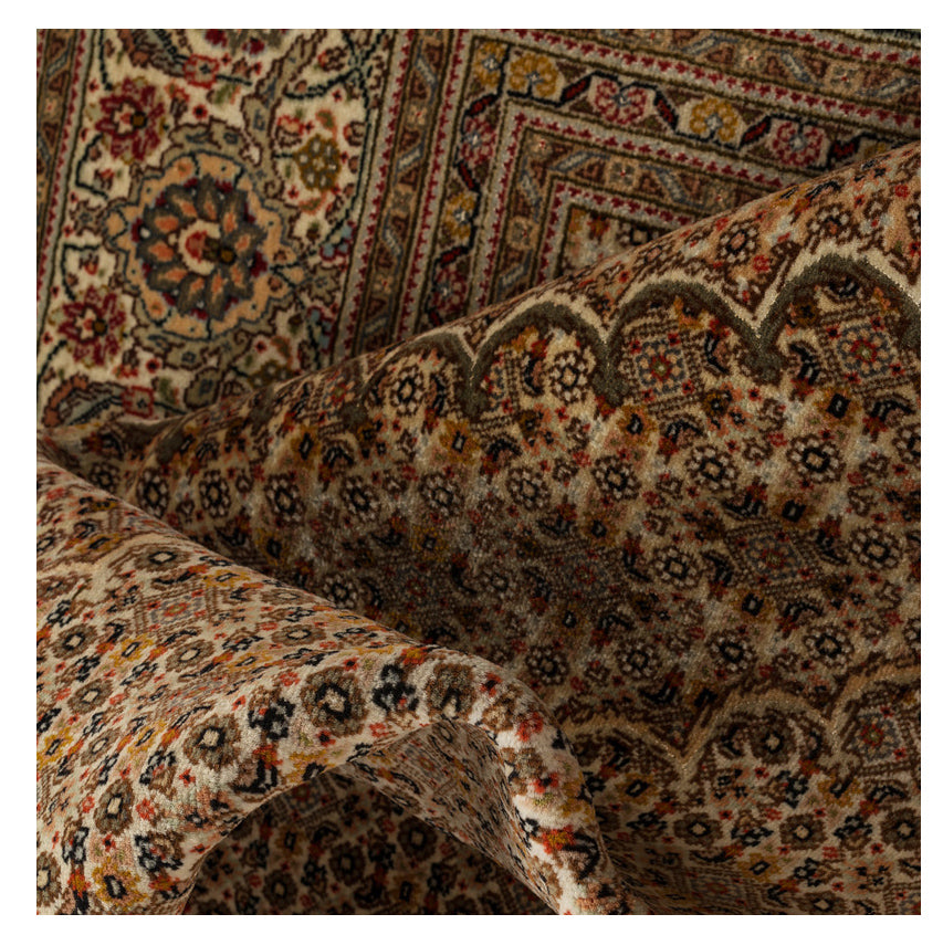 PERSIAN TABRIZ - 295cm x 200cm (9'9 x 6'6) - LARGE PERSIAN RUGS - EMMA MELLOR HANDMADE RUGS